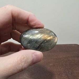Labradorite Crystal Palmstone #E